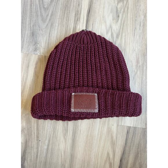 Love Your Melon Beanie Winter Hat Maroon One Size Cable Knit Magnet for PomPom - Picture 1 of 4